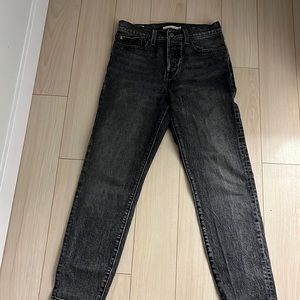 High waisted and straight legged ankle length jean.